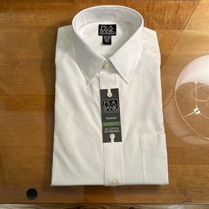 Jos. A. Bank Traveler tailored fit